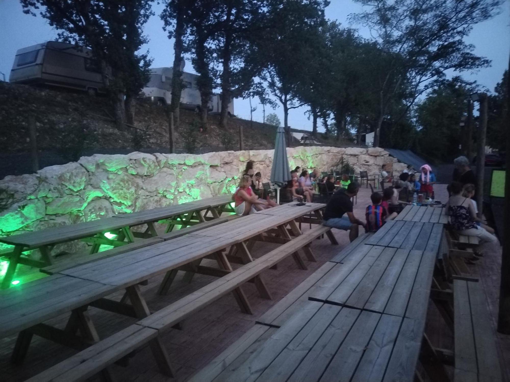 Camping Nature Le Valenty Mobil-Home-Dordogne Panoramique Clim Piscine Soturac Eksteriør billede